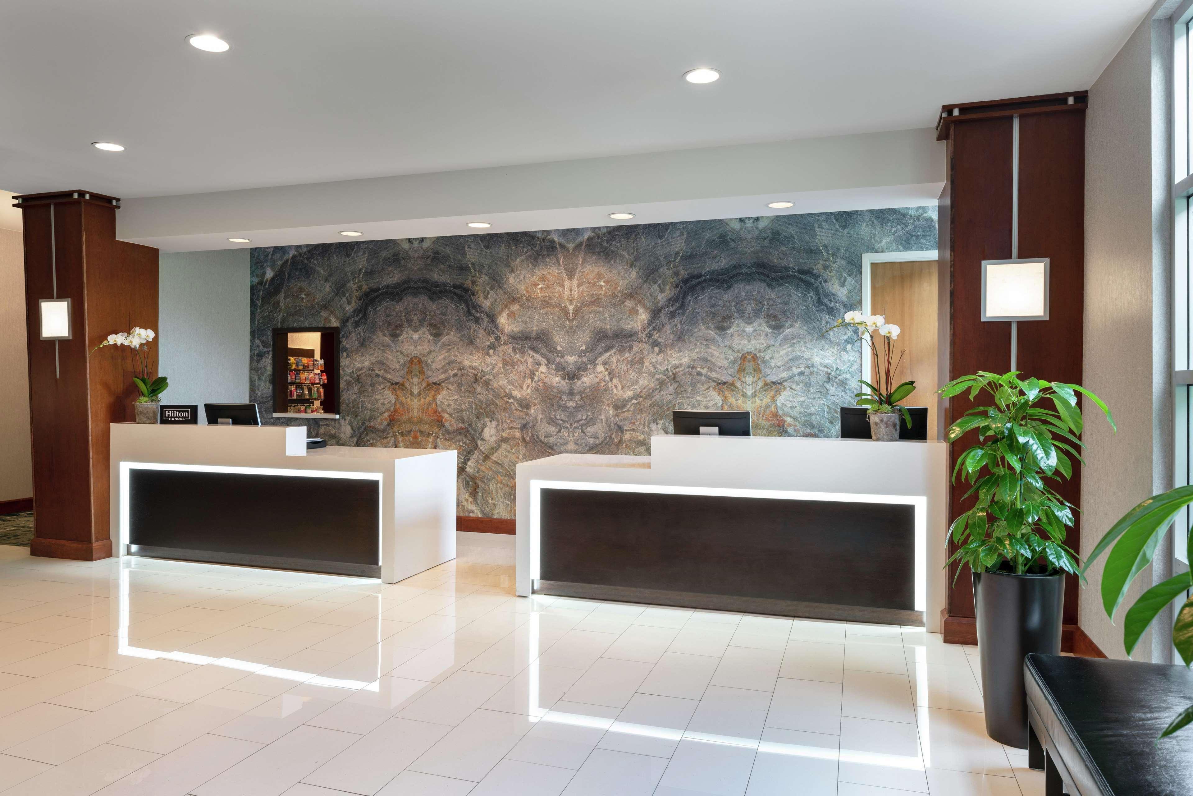 Doubletree By Hilton San Francisco Airport North Bayfront Hotel Brisbane Eksteriør billede